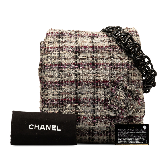 Pre-Loved Chanel Tweed Camellia Crossbody - Picture 10 of 10